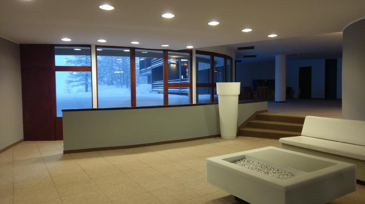 Cervinia Apartment 2121 - Ski & Mountain Panorama Бройл-Червиня Екстериор снимка